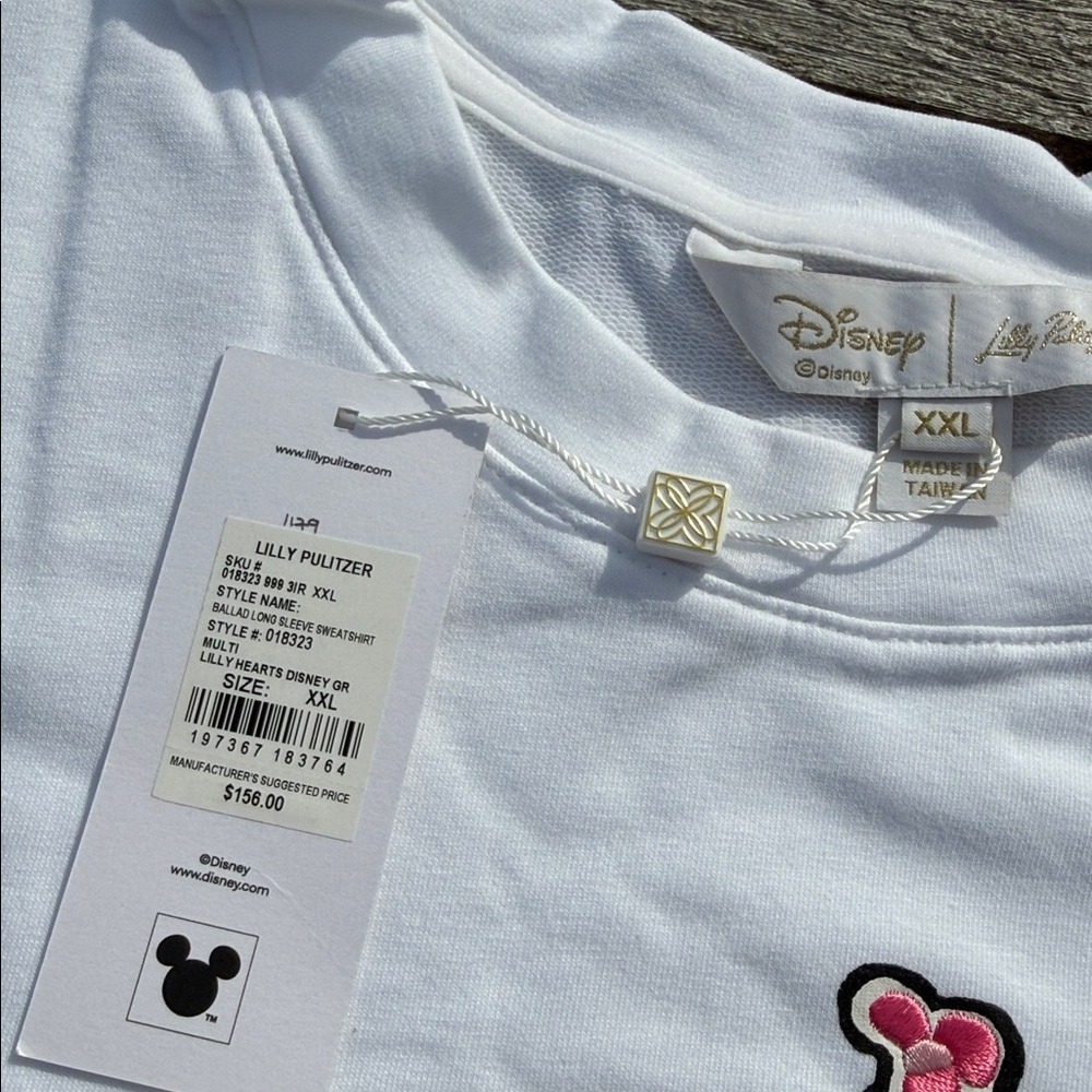 LILLY PULLITZER Ballad Sweatshirt Lilly Hearts Disney MINNIE size XXL NWT - Picture 5 of 7